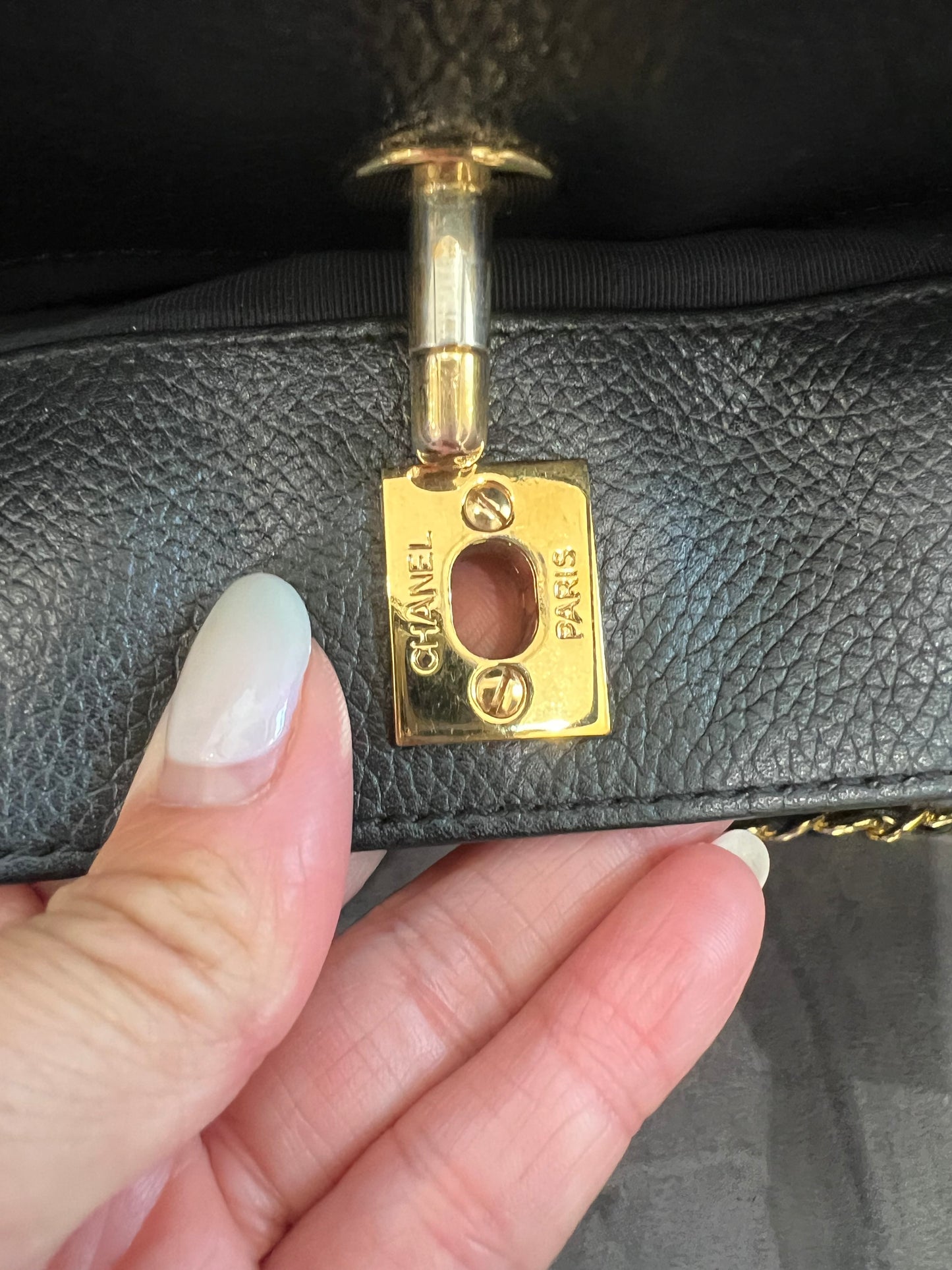CHANEL Caviar Cerf Executive Tote bag