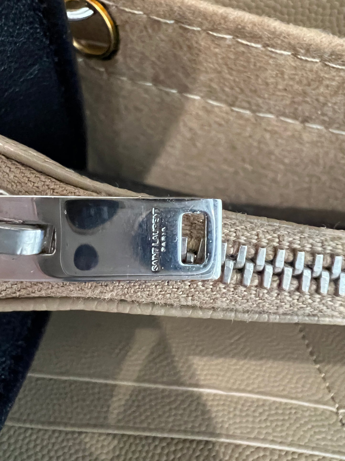 Beige YSL cassandre wallet on chain