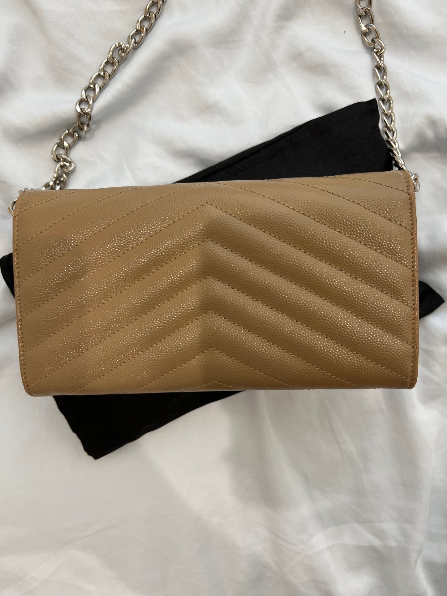 Beige YSL cassandre wallet on chain