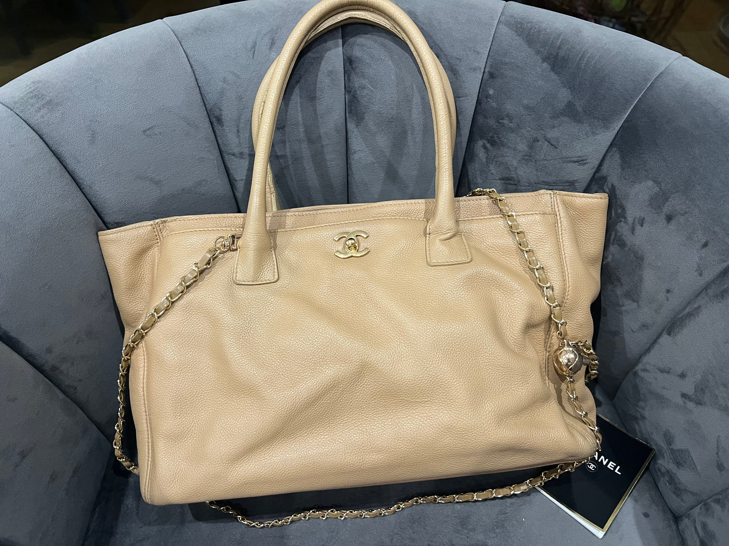 CHANEL Cerf Executive Tote Bag 24k Gold