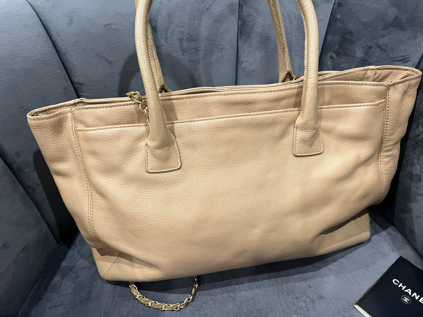 CHANEL Cerf Executive Tote Bag 24k Gold