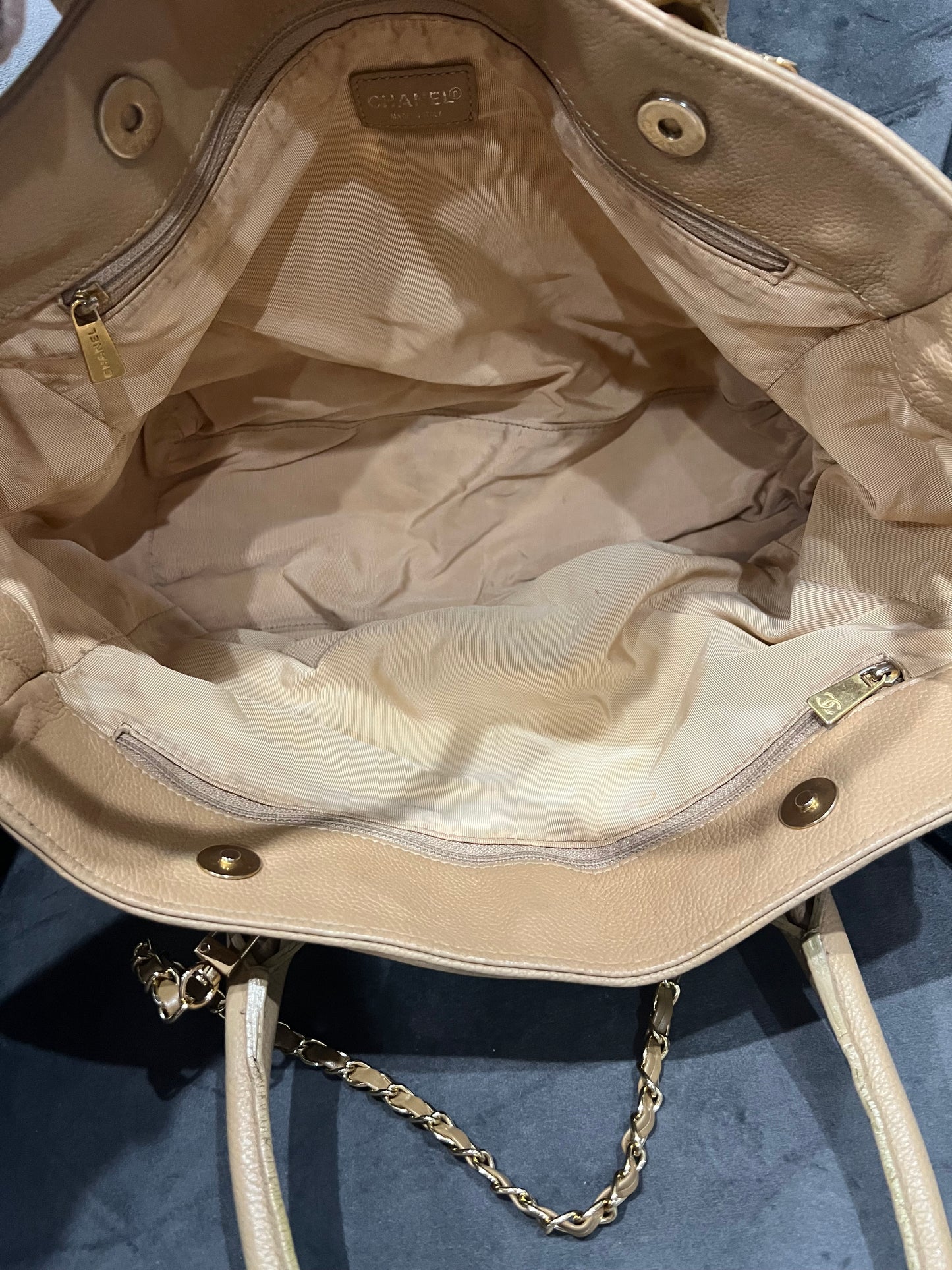 CHANEL Cerf Executive Tote Bag 24k Gold