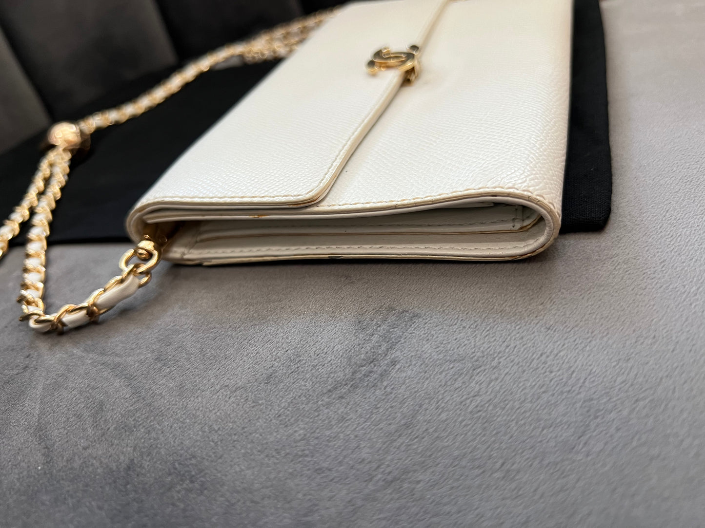 Chanel caviar large white clutch wallet on chain