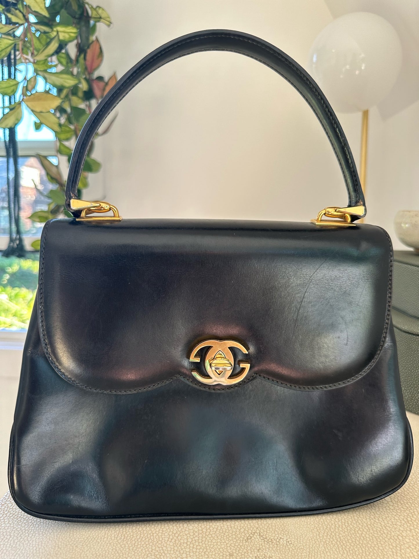 Vintage Gucci turn lock