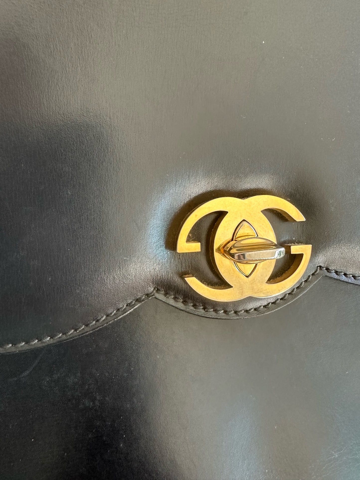 Vintage Gucci turn lock