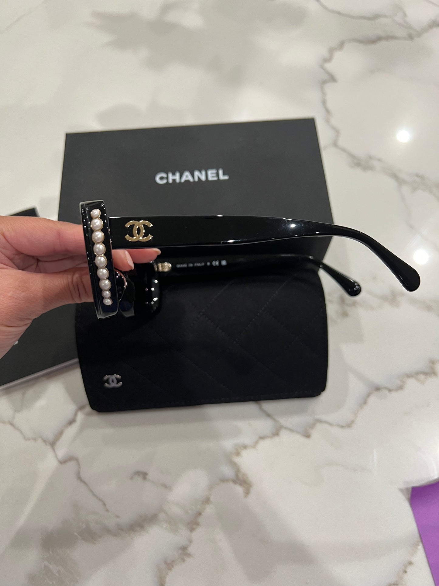 CHANEL Acetate Pearl Cat Eye CC Sunglasses