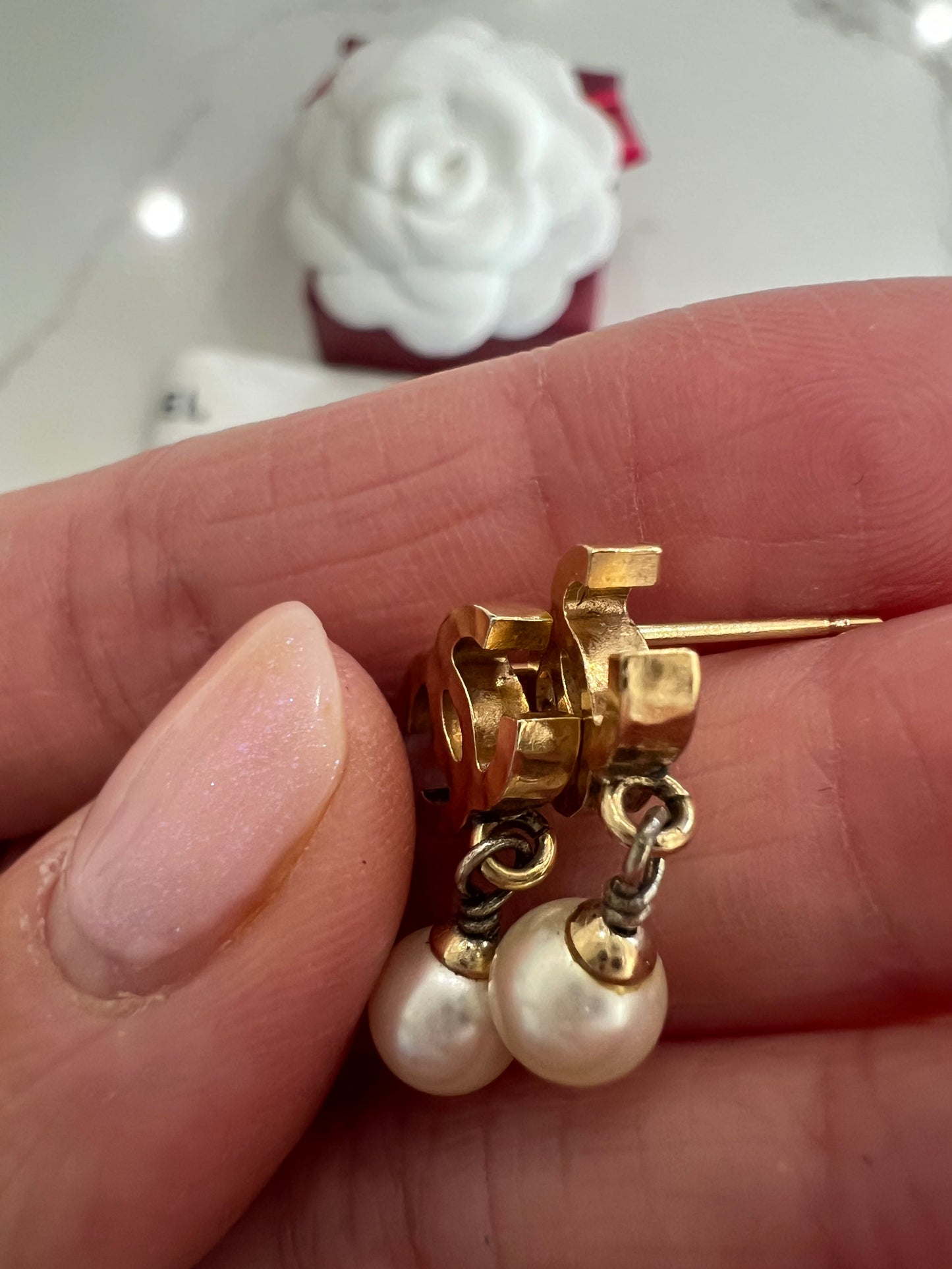 Vintage Chanel CC pearl drop earrings