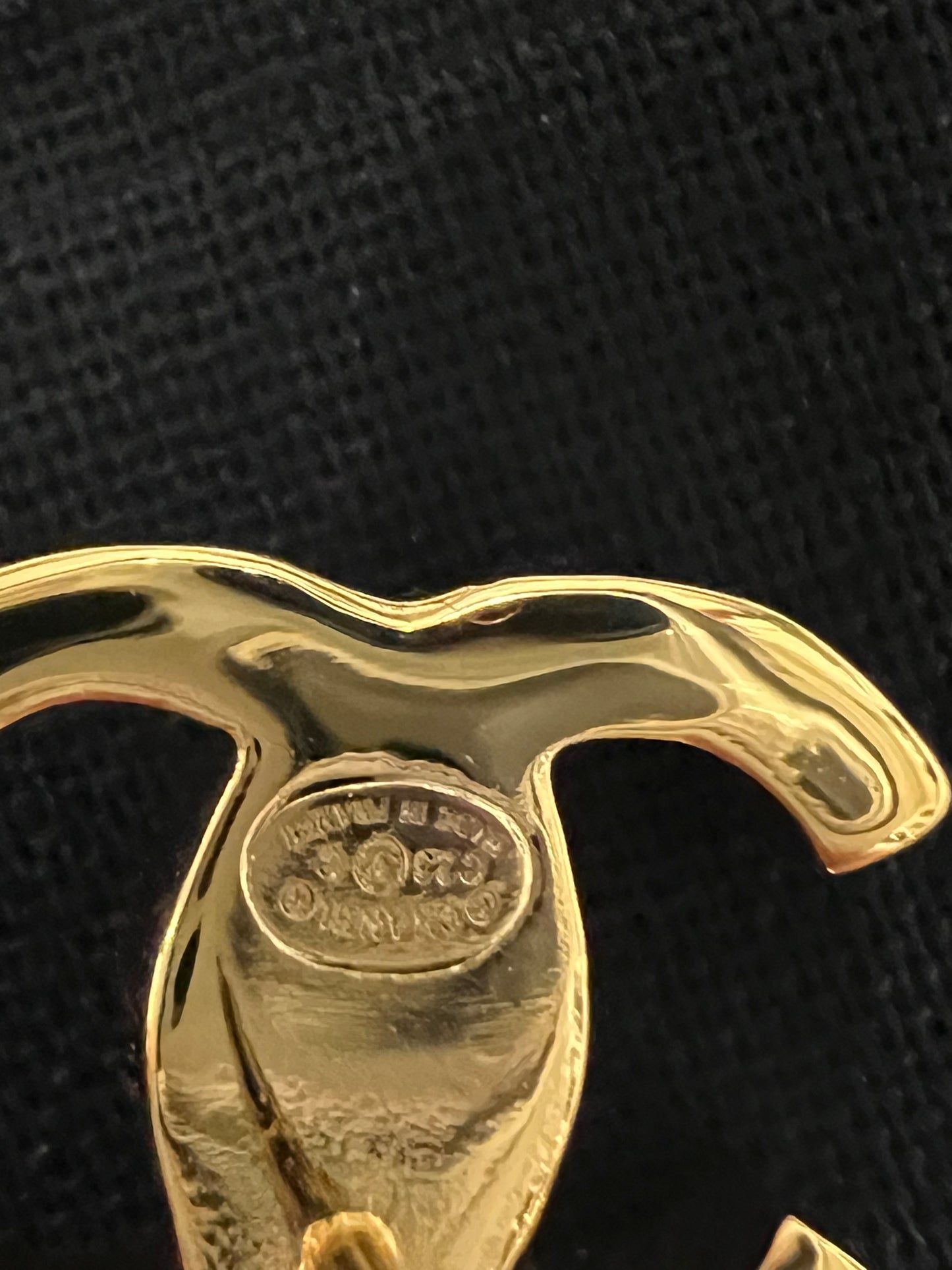 23C Chanel crystal CC earrings