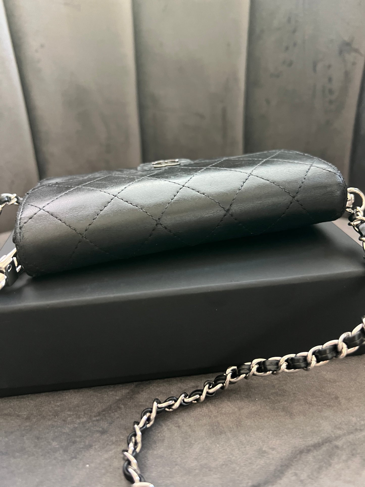 CHANEL Matelasse gusseted flap wallet on chain