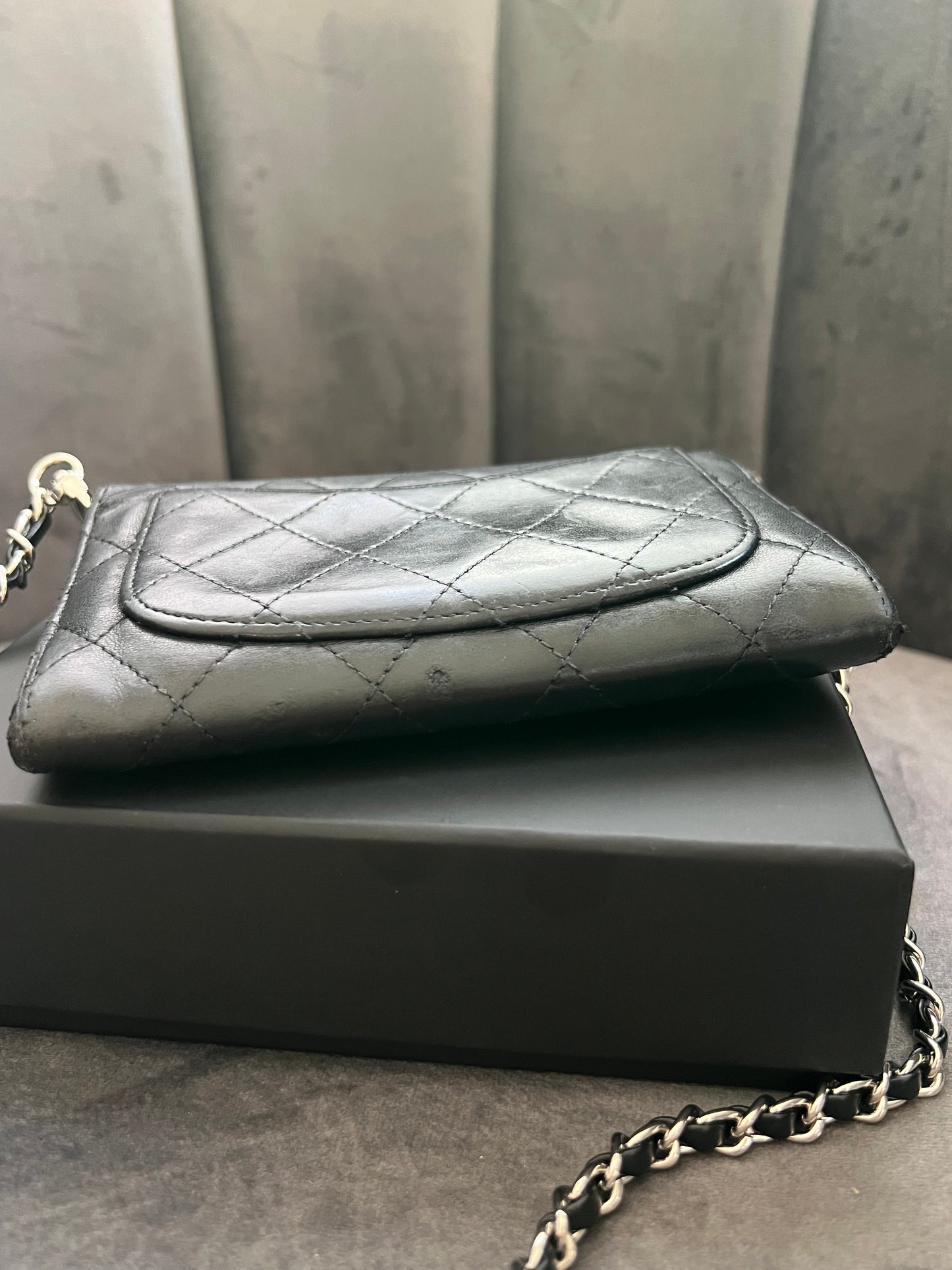 CHANEL Matelasse gusseted flap wallet on chain