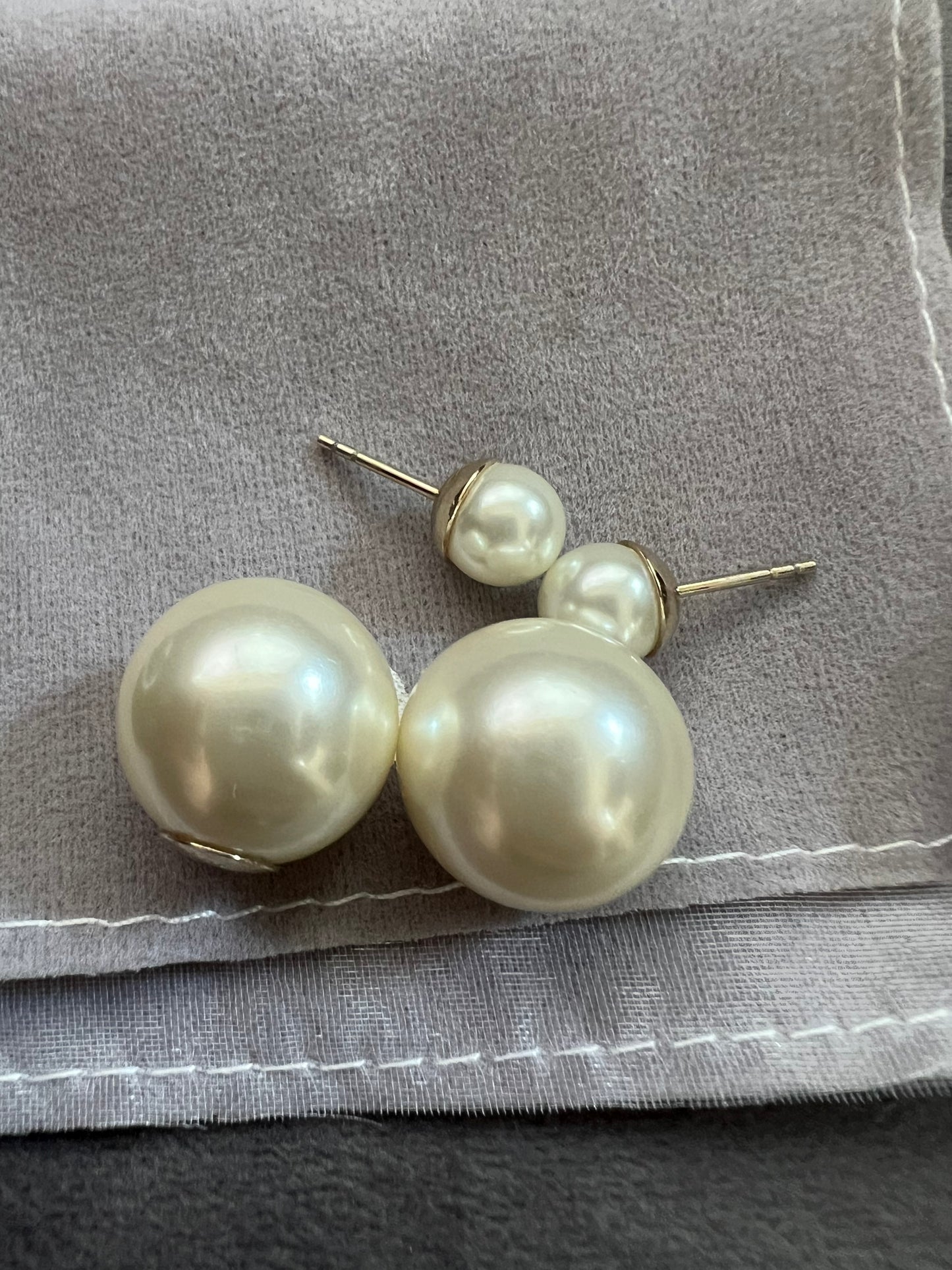 Dior Tribales earrings pearl