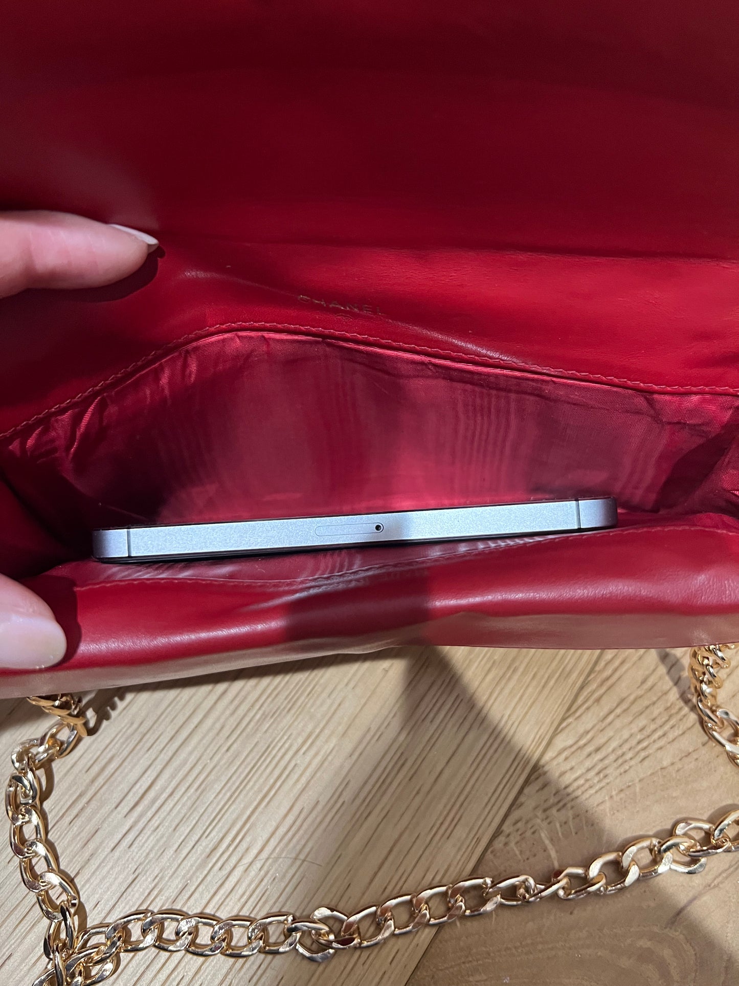 Chanel Caviar Red wallet on chain