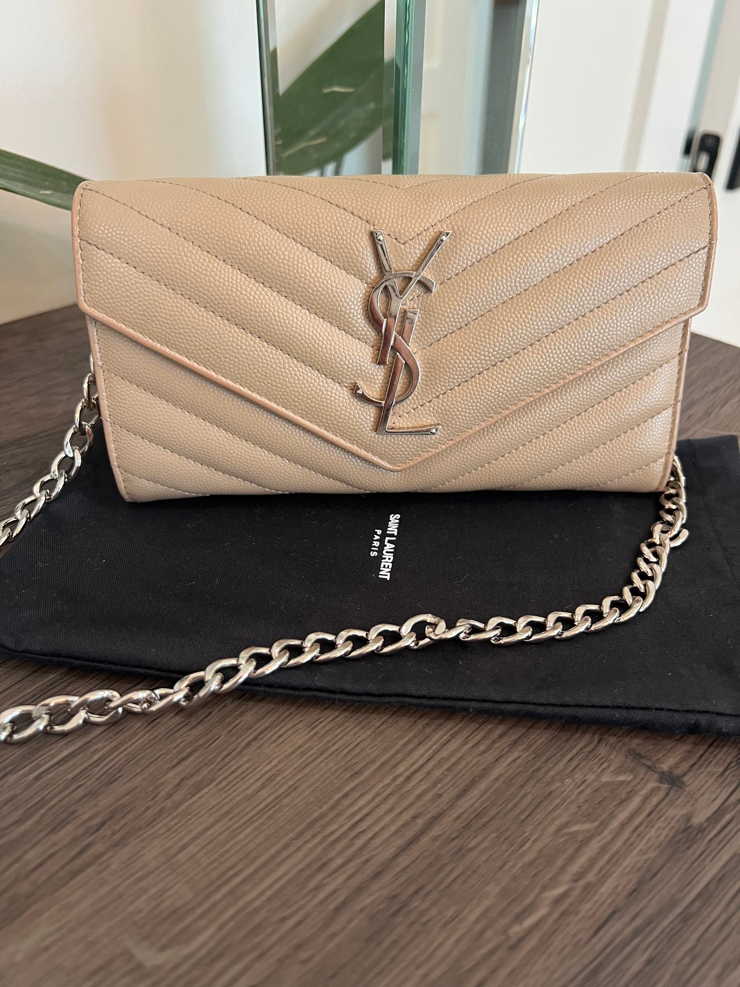 Beige YSL cassandre wallet on chain