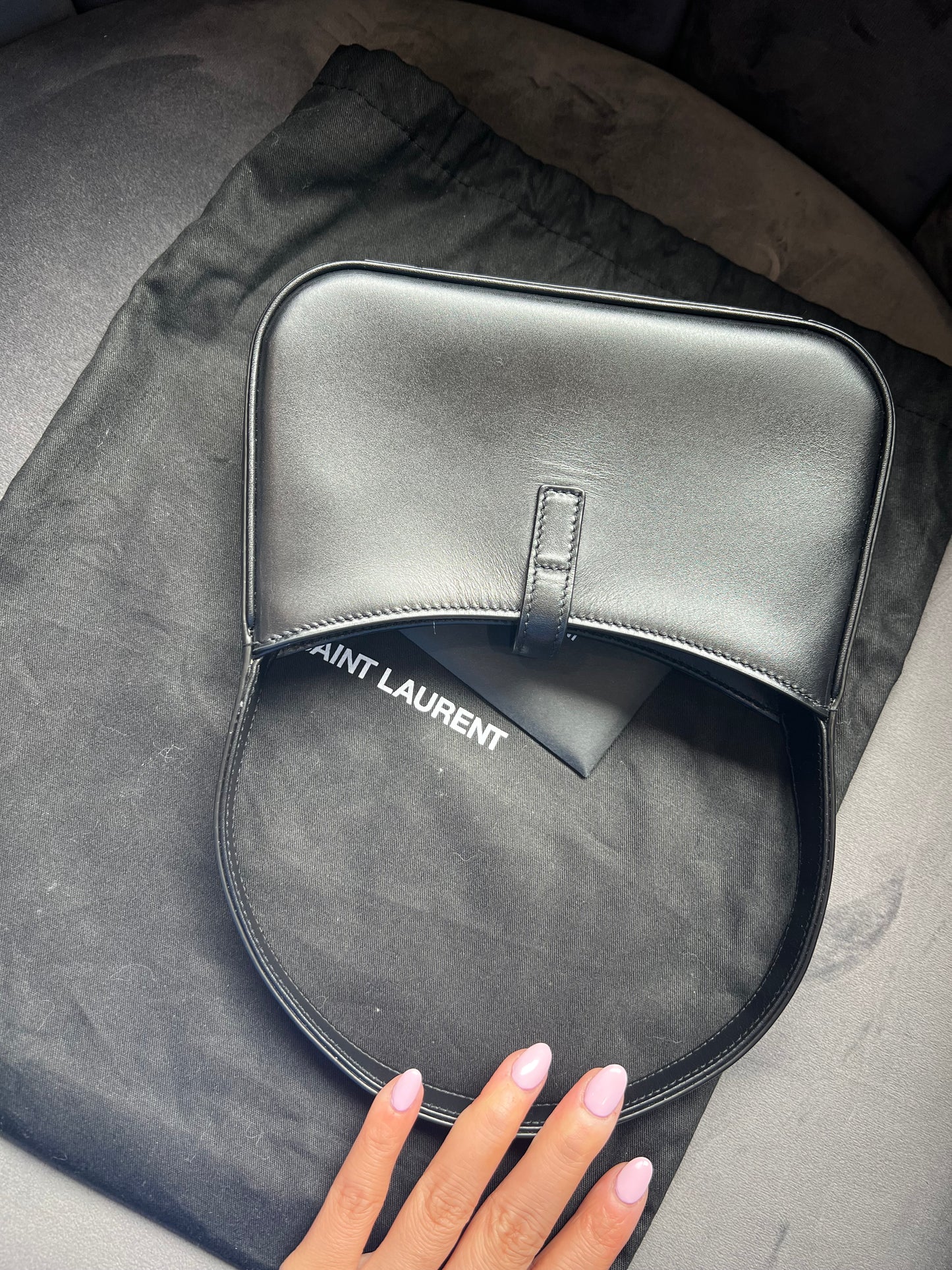 Yves Saint Laurent Le 5 A 7 Hobo Bag