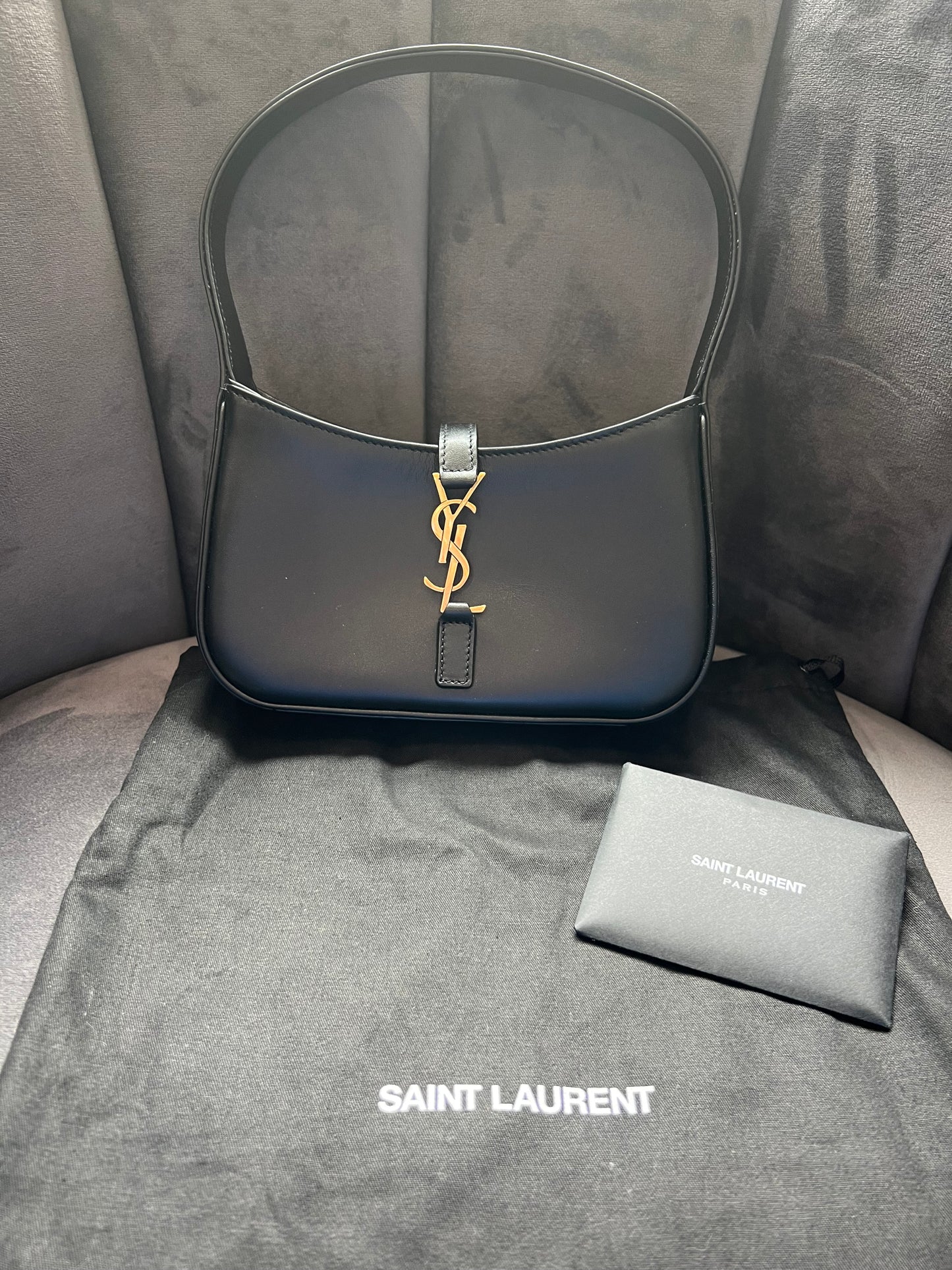 Yves Saint Laurent Le 5 A 7 Hobo Bag