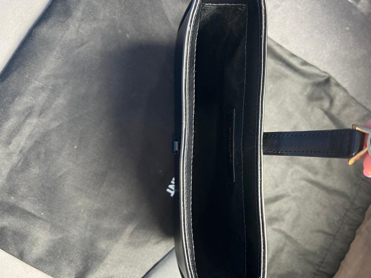 Yves Saint Laurent Le 5 A 7 Hobo Bag