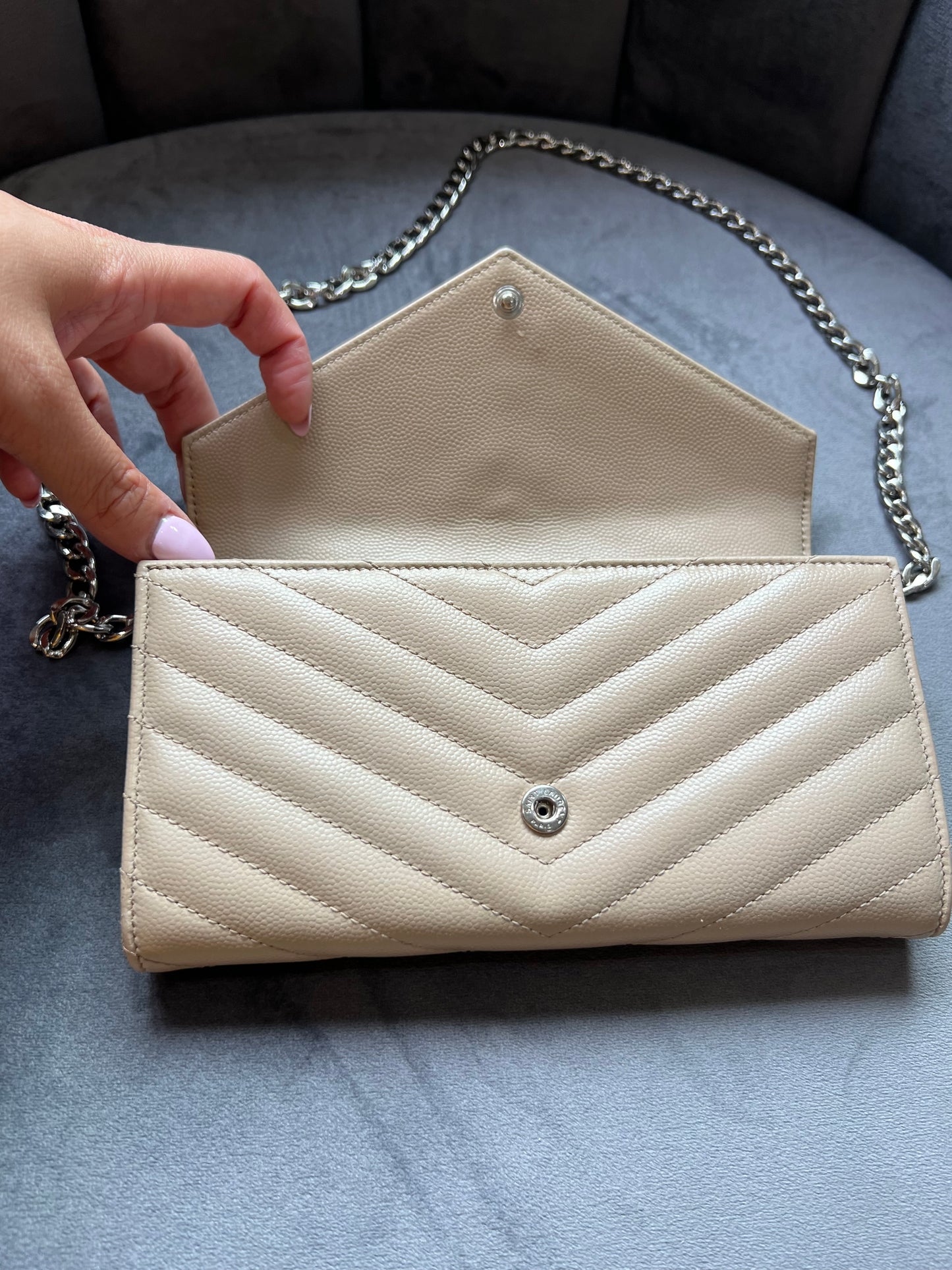 Beige YSL cassandre wallet on chain