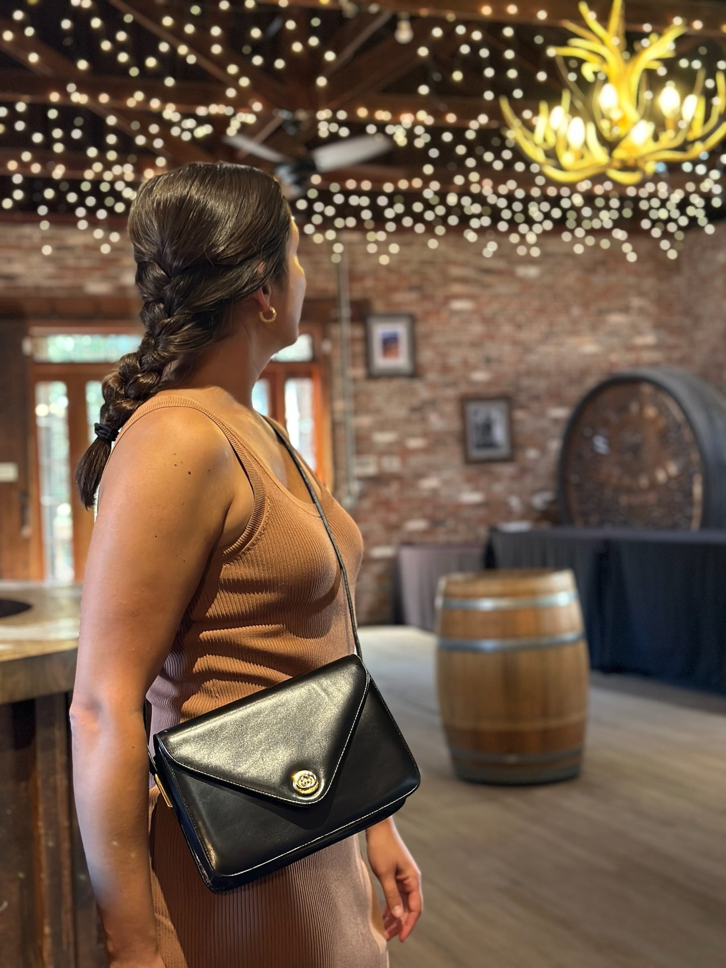 Vintage Gucci Black Crossbody with adjustable straps