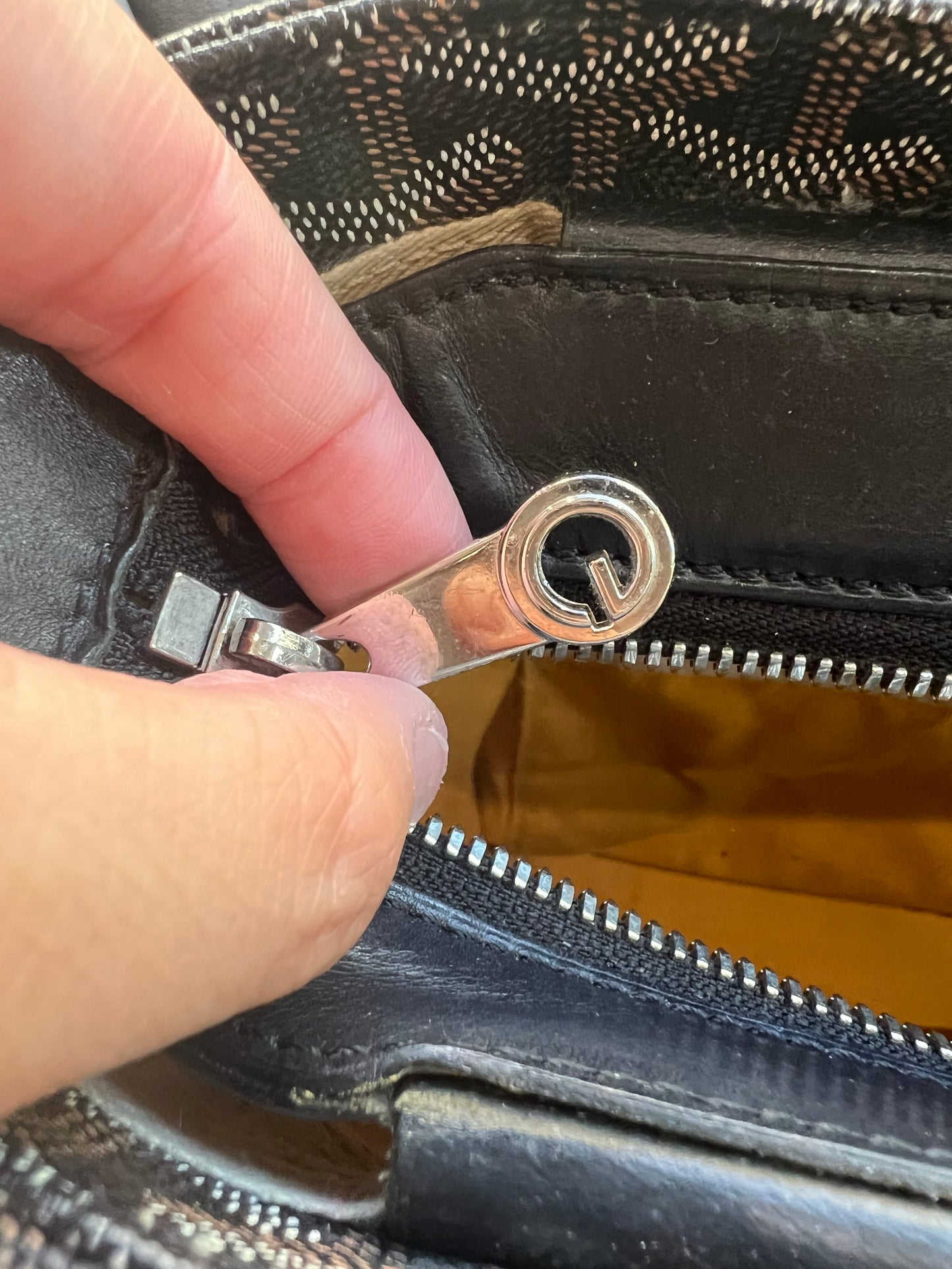 GOYARD Goyardine Sac Marie Galante MM Black