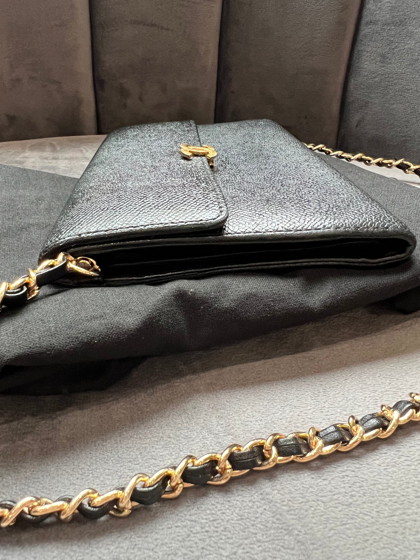 Chanel caviar black wallet on chain
