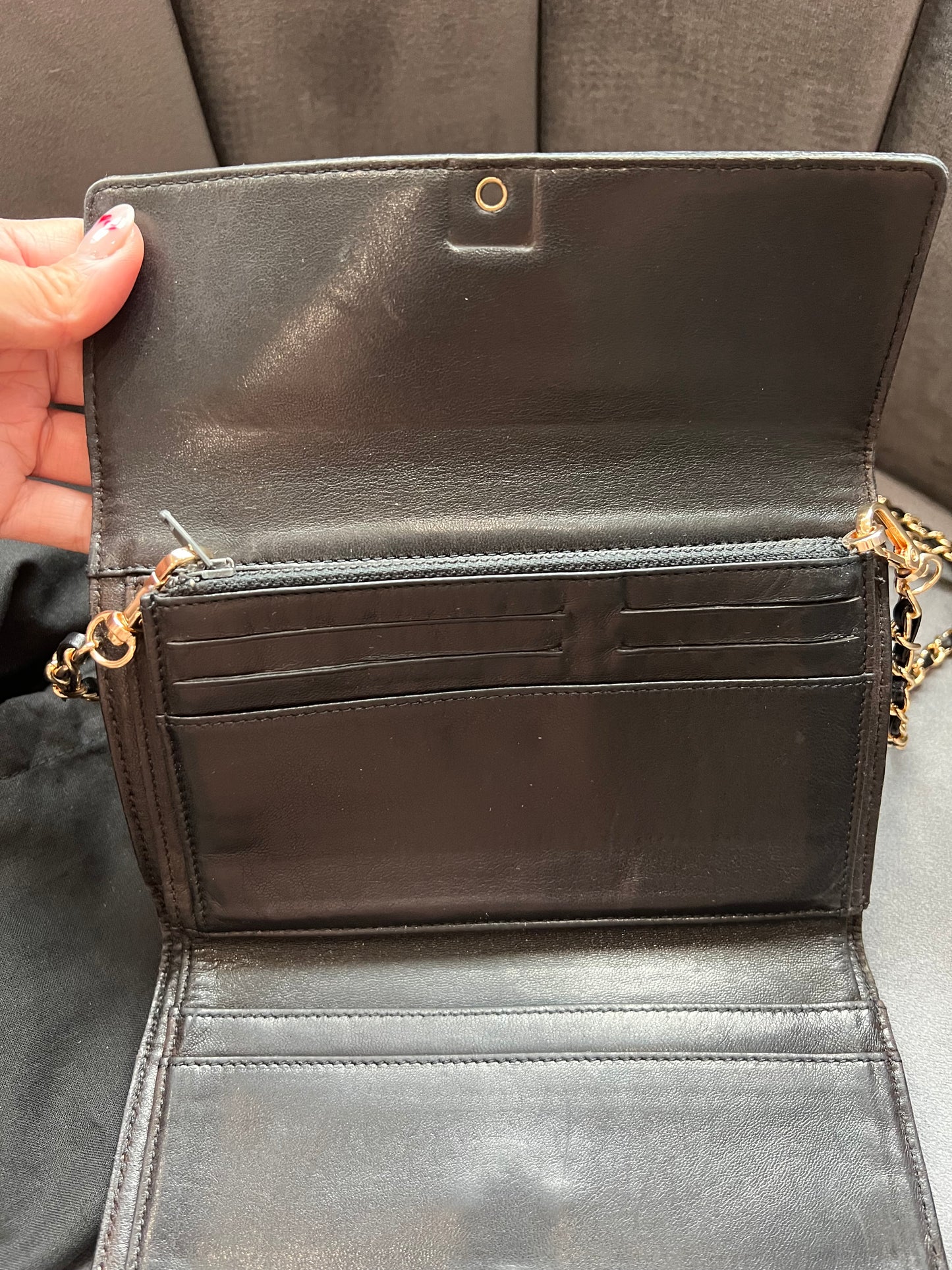 Chanel caviar black wallet on chain