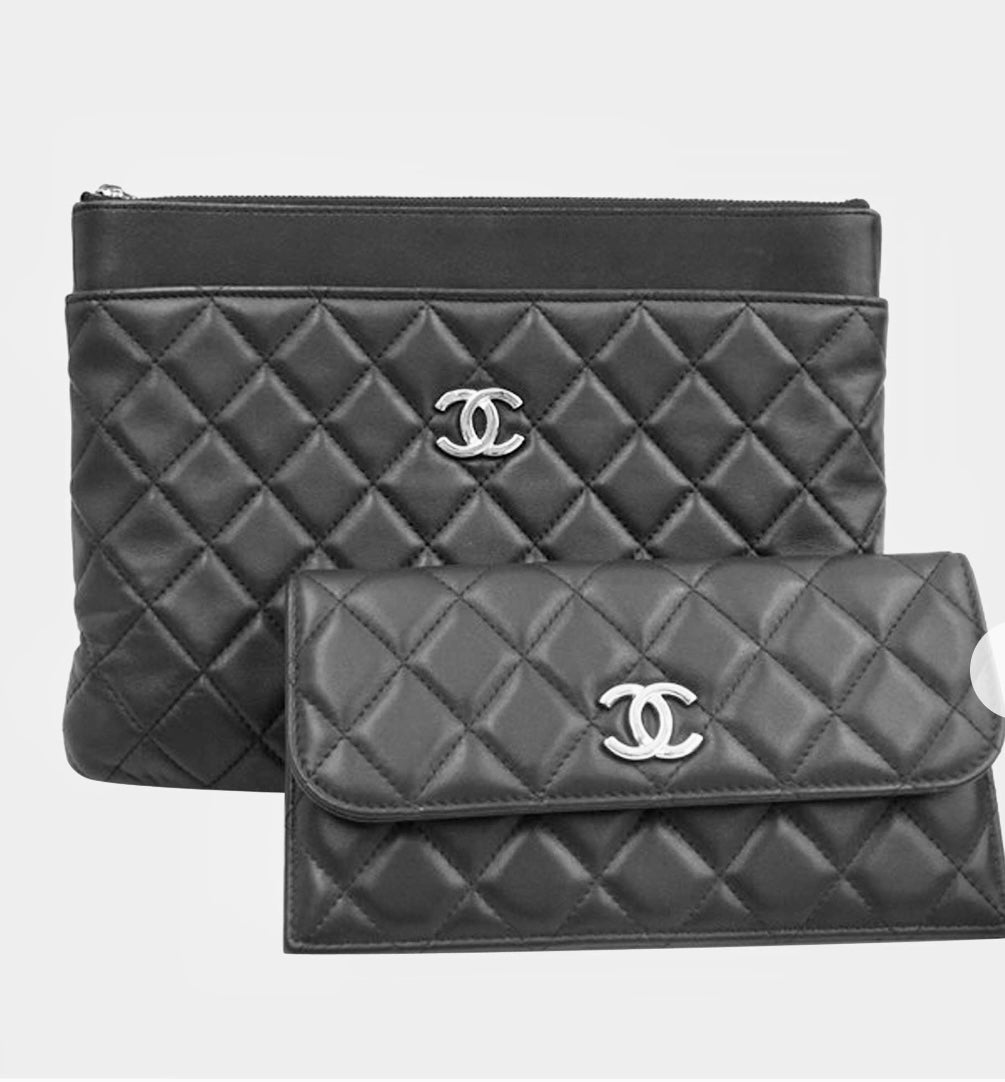 Chanel matelasse quilted clutch