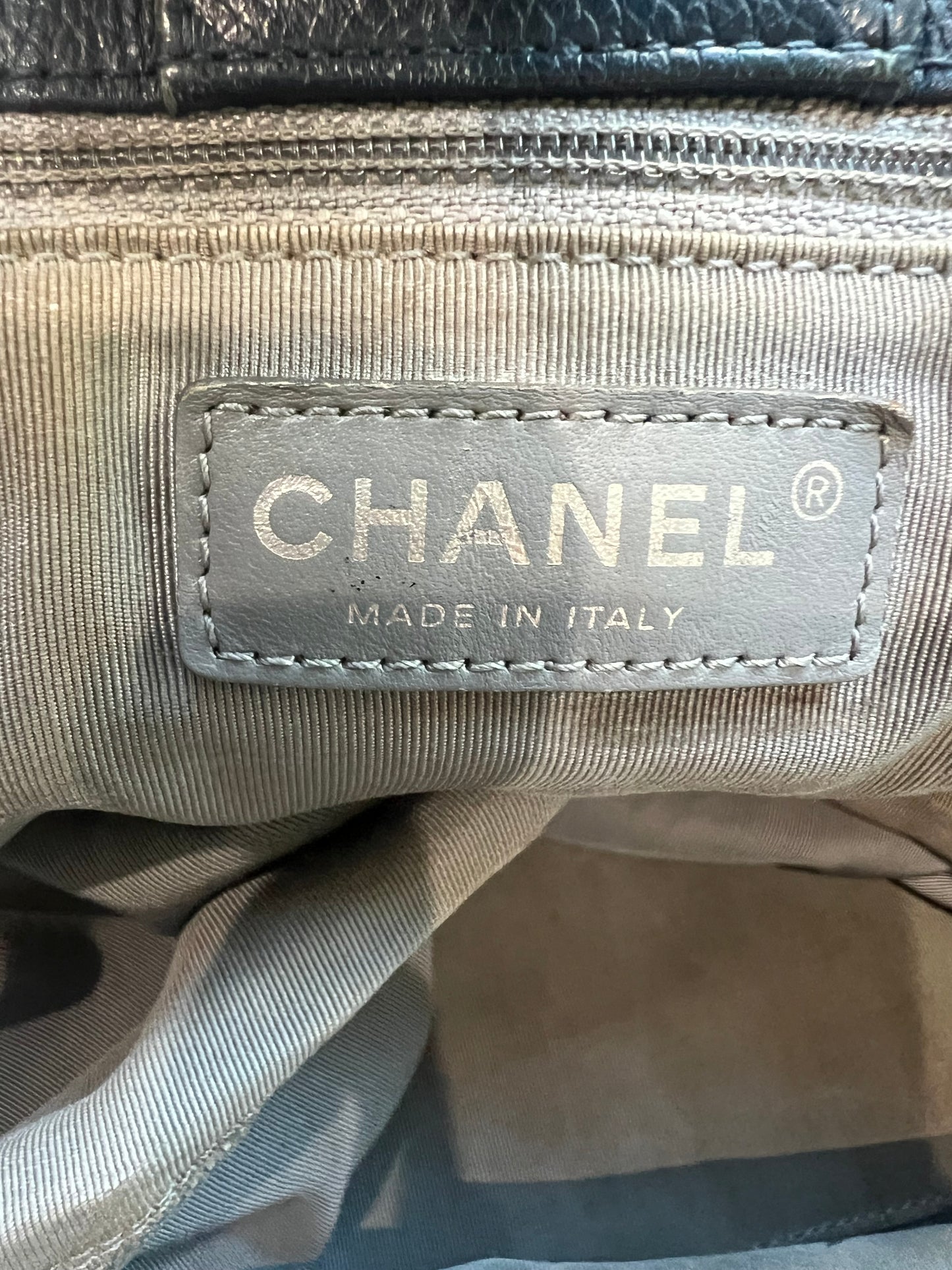 CHANEL Executive Cerf Tote