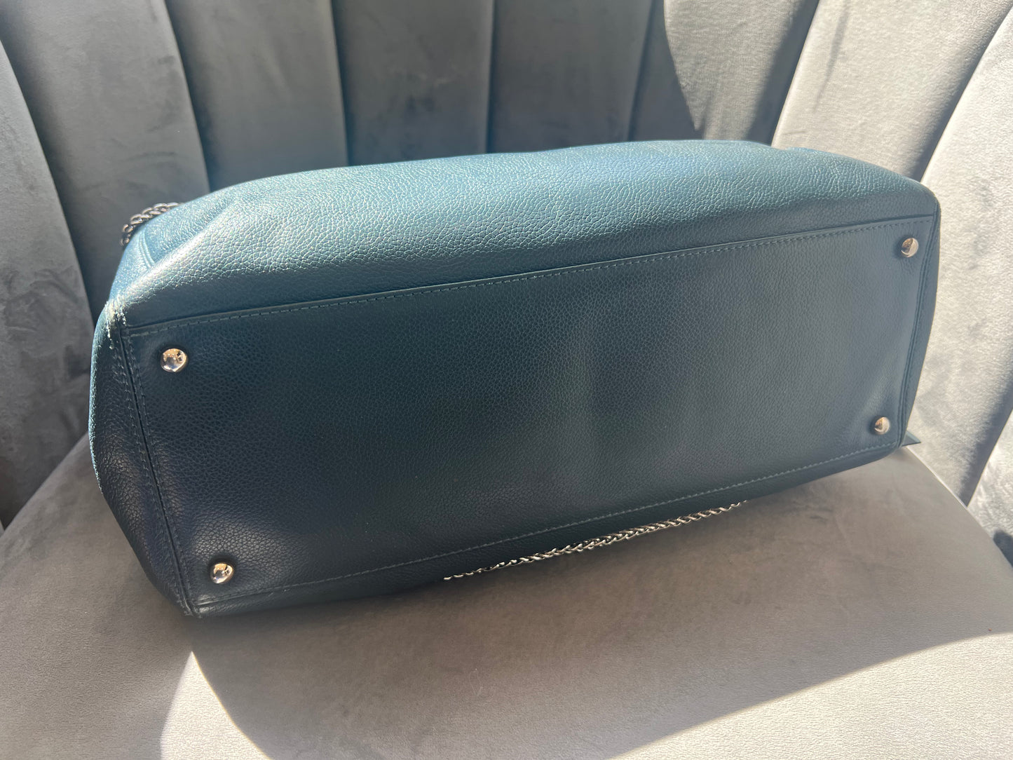 CHANEL Executive Cerf Tote