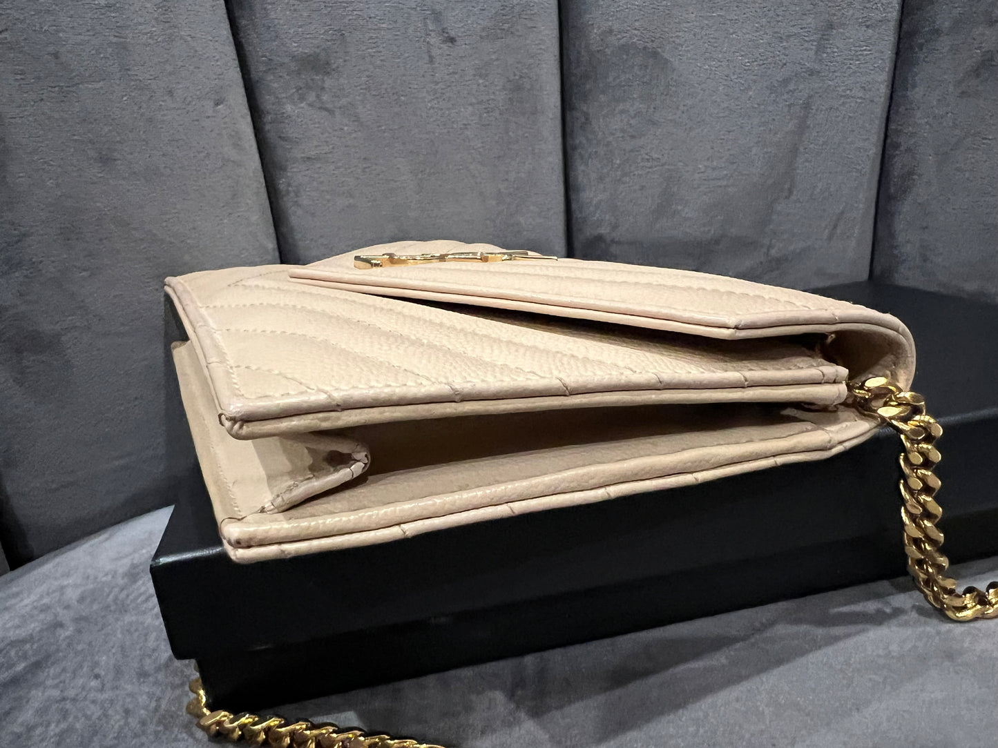 YSL Cassandre envelope flap wallet on chain