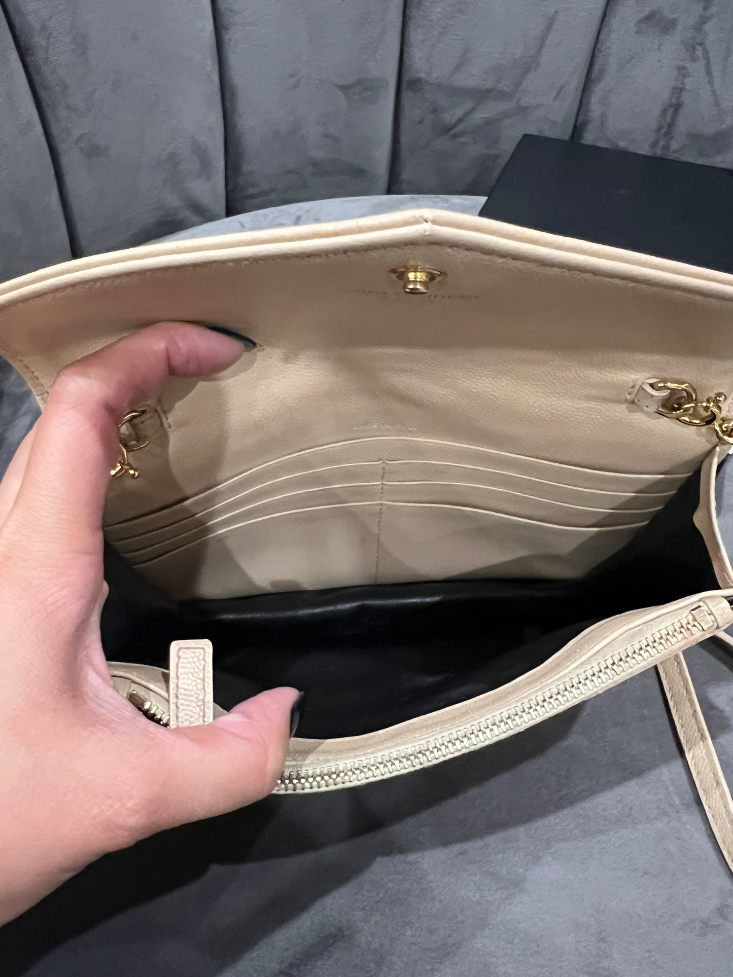 YSL Cassandre envelope flap wallet on chain