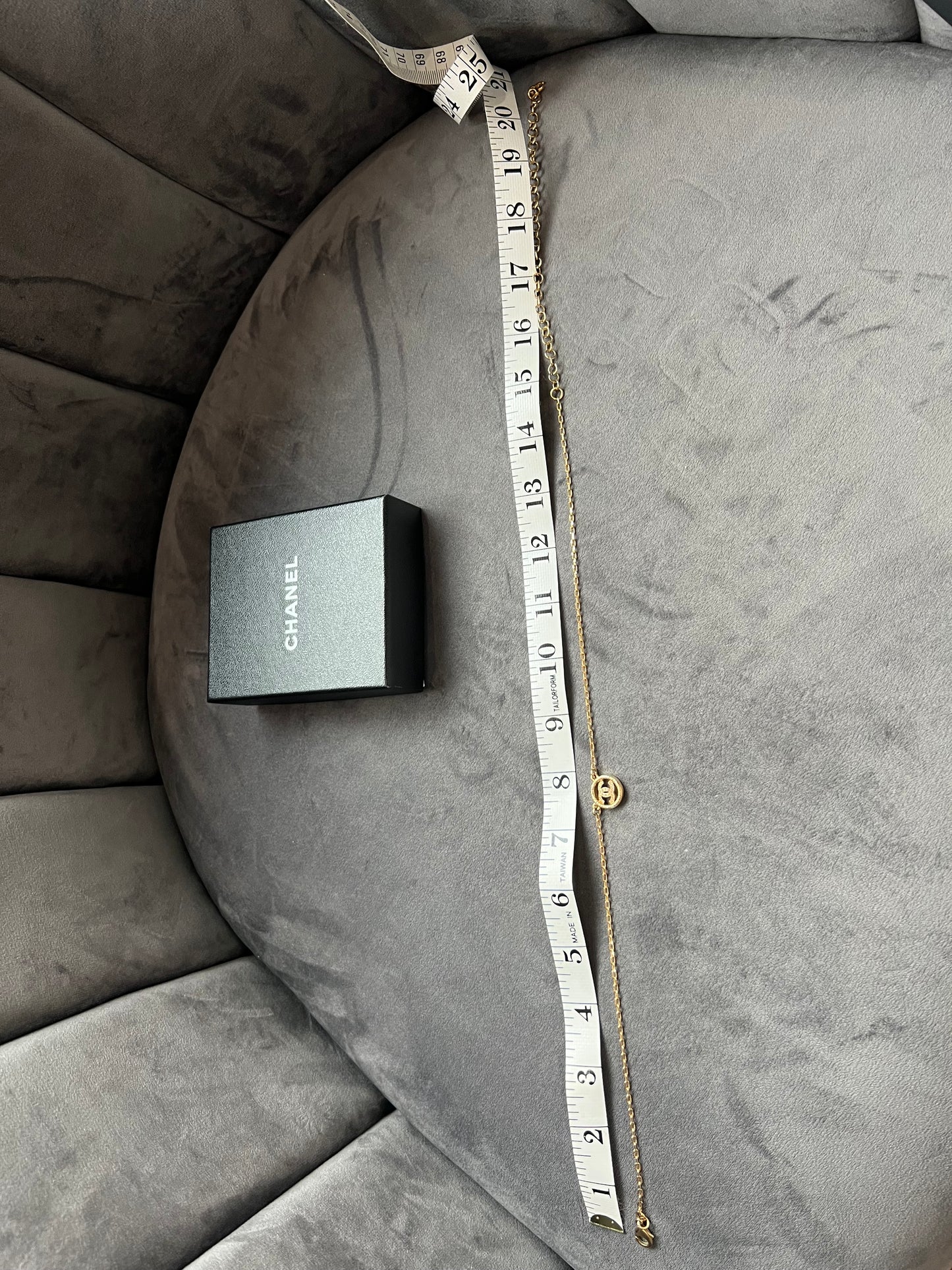 Chanel Crystal Metal CC Round Pendant necklace