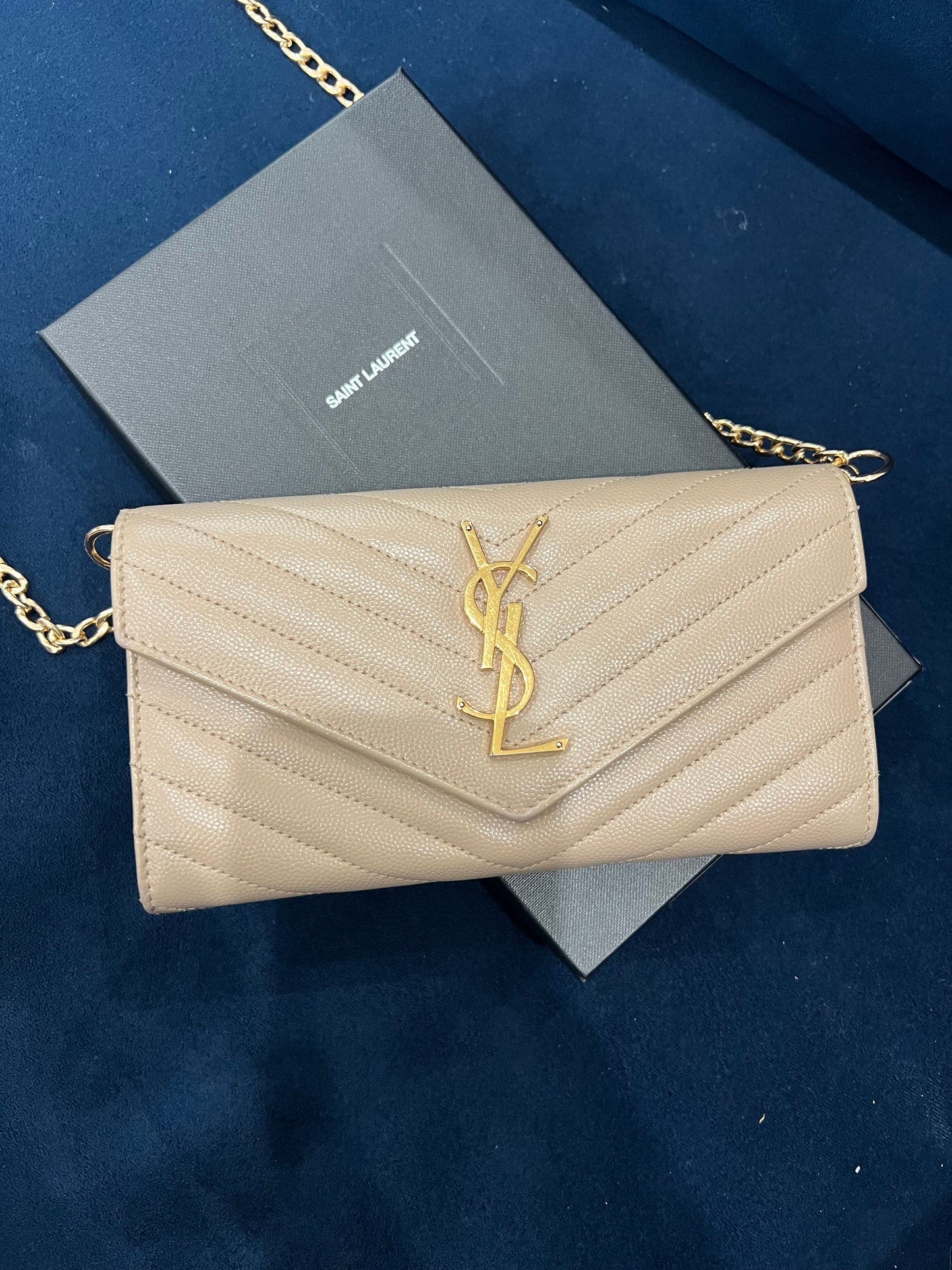Beige YSL cassandre wallet on chain